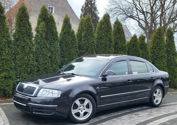 Skoda Superb cena 12900 przebieg: 225000, rok produkcji 2007 z Łęknica małe 232
